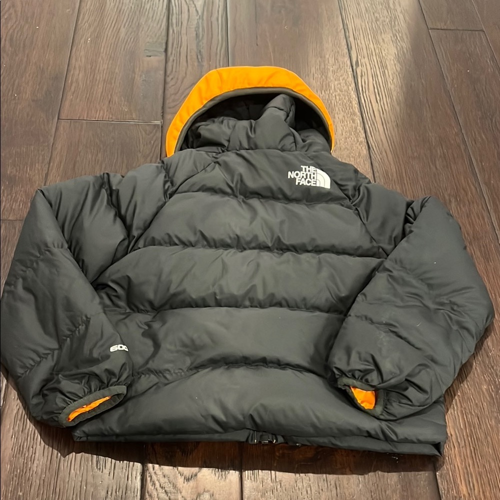The North Face reversible Black and Orange Jacket - Picture 6 of 6